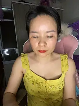 Ivy Trix2 online show from 04.11.26