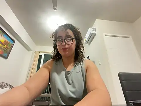 yassiestar online show from 03.08.26