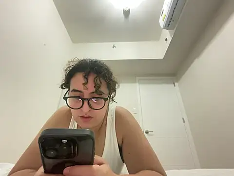 yassiestar online show from 03.26.26