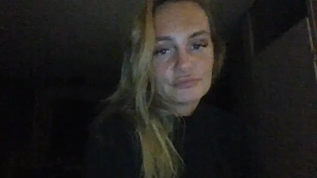 Snapshot of Lisanne30 chatting on 02.26.26 Lisanne30 online show from 02.26.26