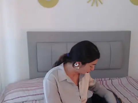 Julietaamado online show from 04.17.26