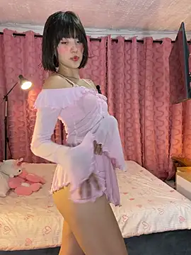 AitanaJhons  online show from 04.06.26