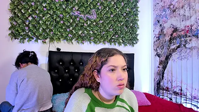 valeria and zoe online show from 05.20.26