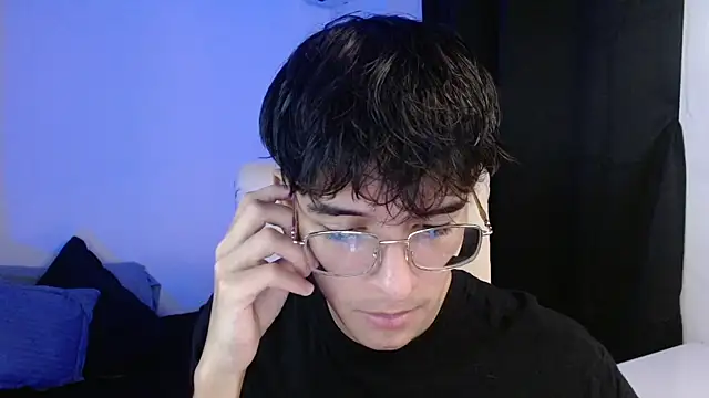Snapshot of noah_millerx chatting on 07.13.26 noah millerx online show from 07.13.26