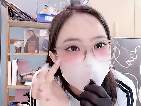 RG Lenalyy online show from 06.26.26