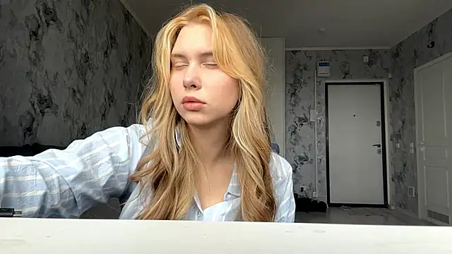 ShariLappas online show from 03.05.26