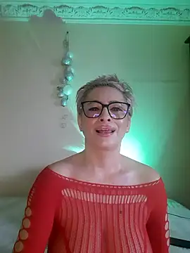 LunaBlaise online show from 03.20.26