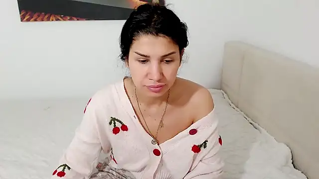 NickyHotXO online show from 04.17.26