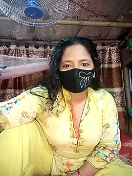 Snapshot of Nishit_pari-03 chatting on 04.26.26 Nishit pari-03 online show from 04.26.26