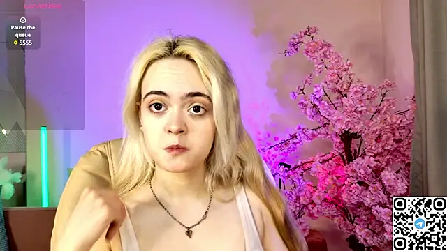 Bambi Bloom online show from 03.30.26