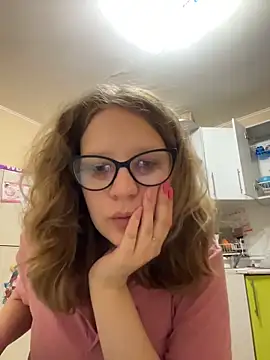 Luminosa online show from 03.02.26