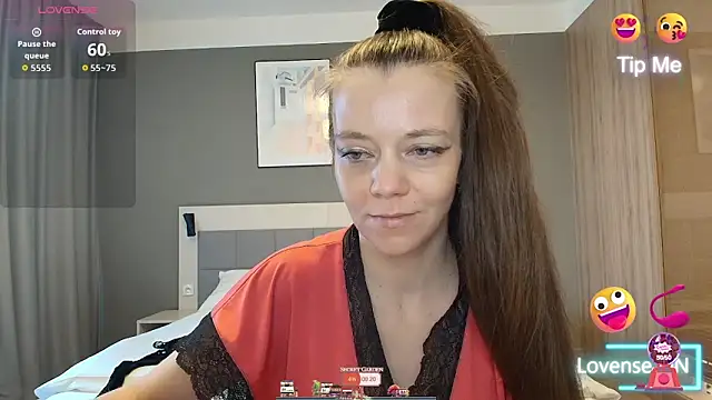 Snapshot of Yana-XX chatting on 04.29.26 Yana-XX online show from 04.29.26