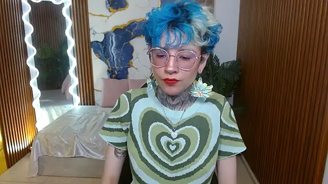 Lyra tay online show from 03.04.26