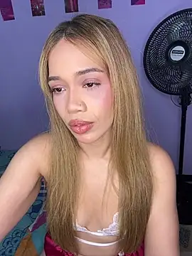 Anna25w online show from 04.14.26