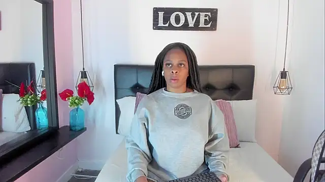 KatallelaMurillo online show from 04.26.26