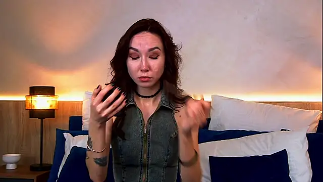 EmilyGray   online show from 06.02.26