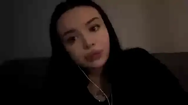 Snapshot of PerfectLila chatting on 03.04.26 PerfectLila online show from 03.04.26