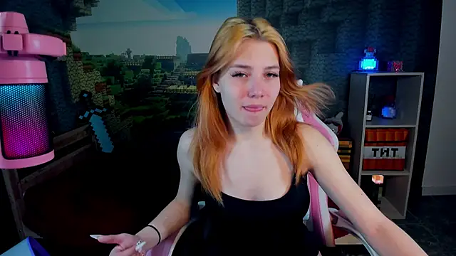 RosaFowler online show from 03.23.26