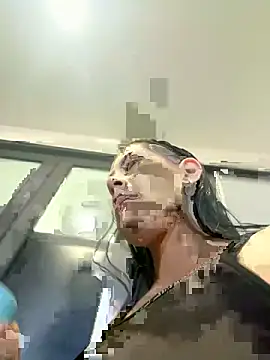 Megaan Rousee online show from 04.01.26