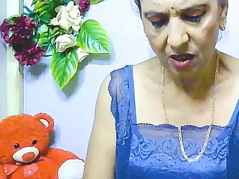 Hot queen58 online show from 06.04.26
