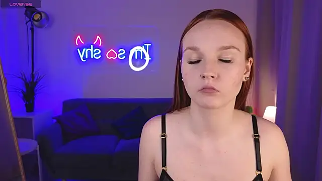 Nami Umi online show from 03.11.26