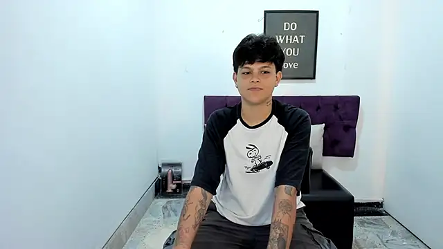 TomBoy Natali online show from 04.12.26