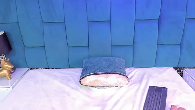 reze chaw online show from 03.27.26