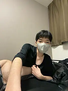 Snapshot of Ayutoda chatting on 04.19.26 Ayutoda online show from 04.19.26