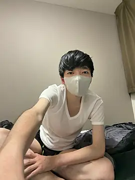 Snapshot of Ayutoda chatting on 05.24.26 Ayutoda online show from 05.24.26