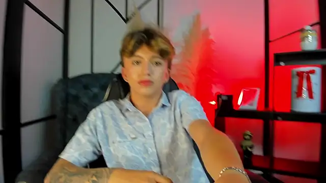 Snapshot of ManuelPiper_ chatting on 03.01.26 ManuelPiper online show from 03.01.26