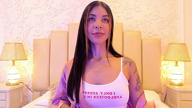 VioletaHills  online show from 06.24.26