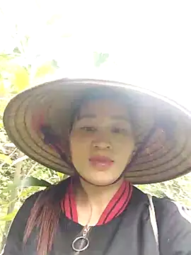 Lilinn  online show from 03.23.26