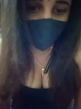 Snapshot of Tamil_Rani- chatting on 08.05.26 Tamil Rani- online show from 08.05.26