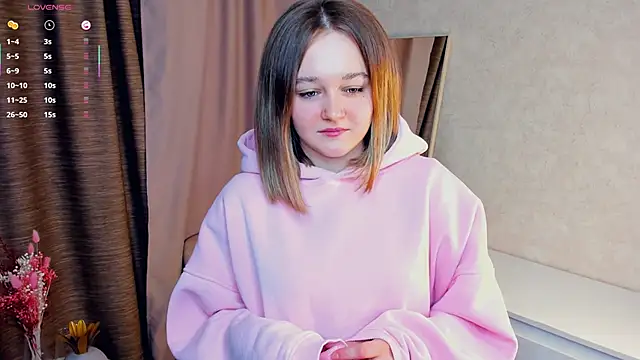 Snapshot of DesireeGoss chatting on 03.01.26 DesireeGoss online show from 03.01.26