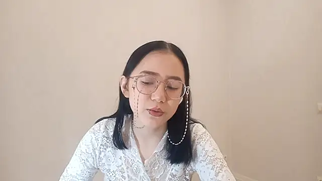 SolvedGlobe online show from 04.15.26