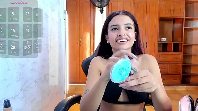 lizzie skinny online show from 03.18.26