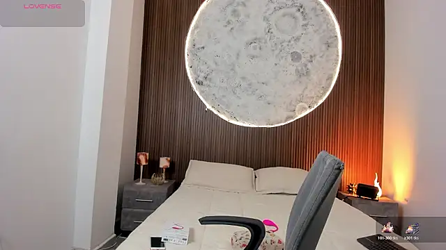 AdharaCruzz  online show from 03.19.26