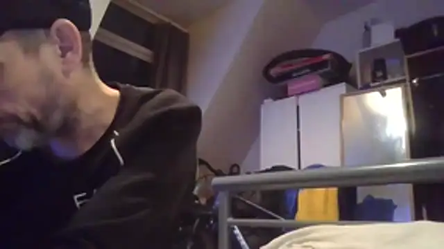 Snapshot of DOUBLETROUBLE7773 chatting on 03.02.26 DOUBLETROUBLE7773 online show from 03.02.26