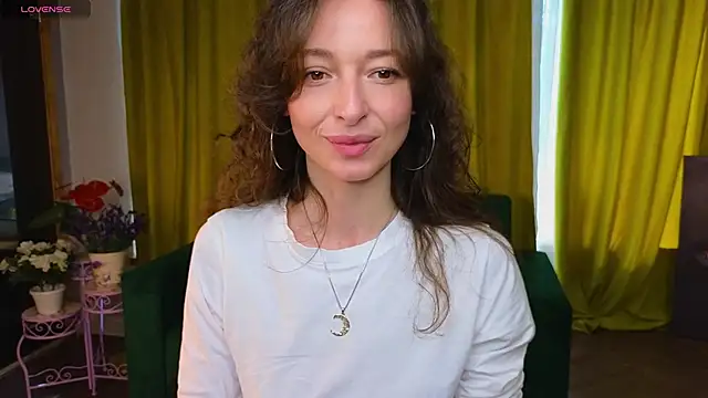 Snapshot of Kate_Millersi chatting on 06.19.26 Kate Millersi online show from 06.19.26