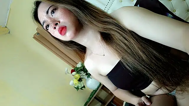 Seductive sophie online show from 04.17.26