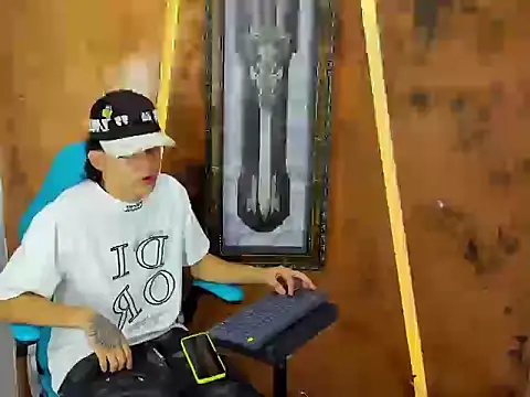 monky 0002 online show from 06.07.26