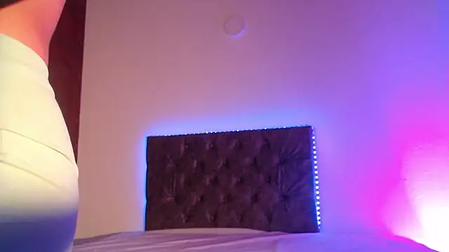 sweetsea  online show from 04.17.26