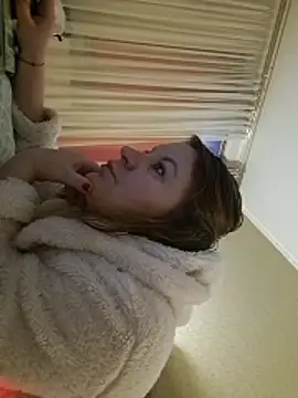 LaraHarper online show from 03.14.26