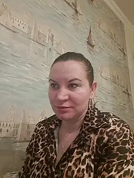 LaraHarper online show from 04.04.26