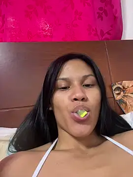 Snapshot of KathLovee chatting on 07.09.26 KathLovee online show from 07.09.26