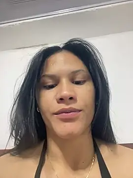 Snapshot of KathLovee chatting on 07.22.26 KathLovee online show from 07.22.26