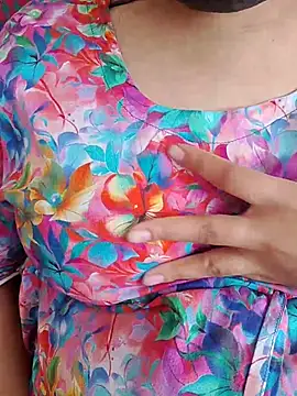 mitu Queen online show from 03.03.26