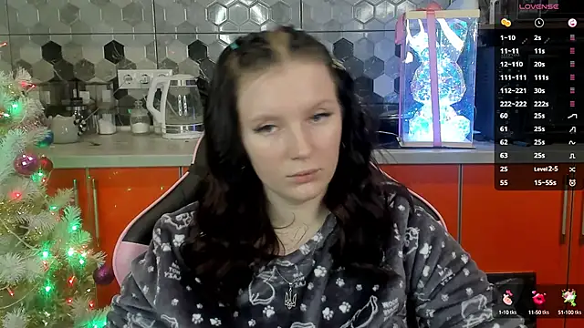 Mary Blu online show from 12.21.24