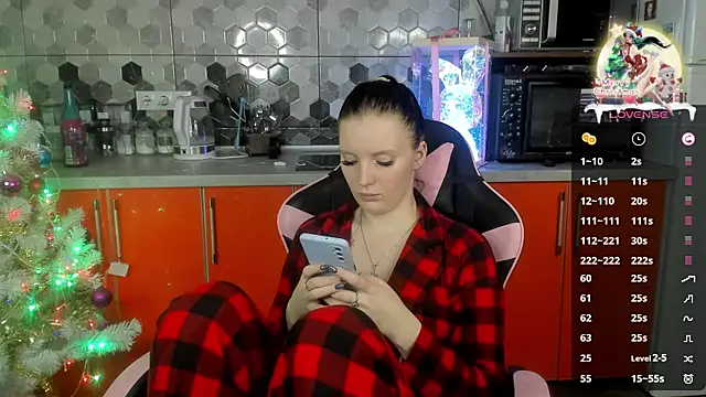 Mary Blu online show from 12.26.24