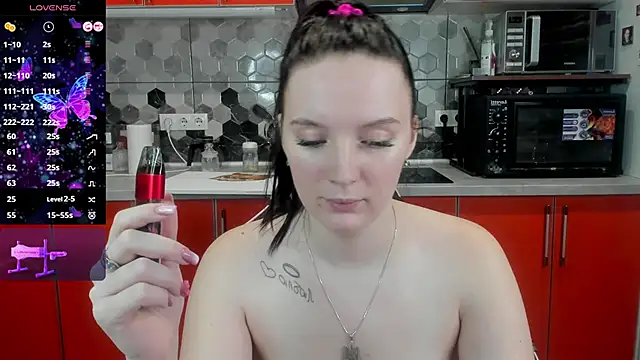 Mary Blu online show from 01.11.25